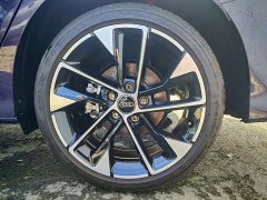 Audi A3 A3L Limousine 35TFSI Flying Spur Exclusive - фото 18