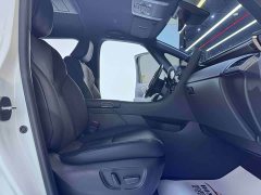 Toyota Wilfa Crown Dual Engine 2.5L Supreme Executive Edition - фото 11