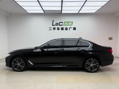 BMW 5 Series 2023 facelift 530Li leading M sports package - фото 4