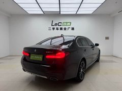 BMW 5 Series 2023 facelift 530Li leading M sports package - фото 5