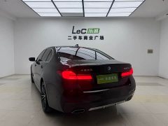 BMW 5 Series 2023 facelift 530Li leading M sports package - фото 6