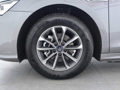 BYD Qin PLUS Honor Edition DM-i 55KM Leading Type - фото 17