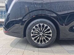 Denza D9 PIONEER four-seater premium version - фото 12