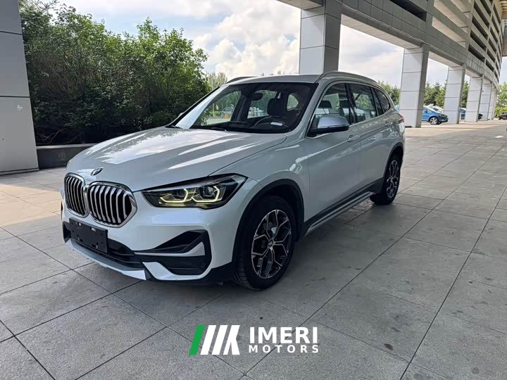 BMW X1 sDrive20Li Exclusive - автомобиль из Китая