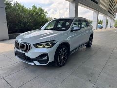 BMW X1 sDrive20Li Exclusive - фото 1