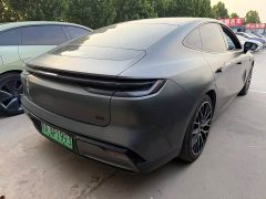 Geely Galaxy E8 620km four-wheel drive starship performance version - фото 7
