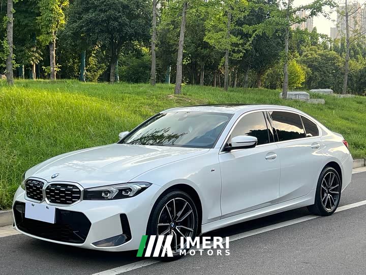 BMW 3 Series 2023 325i M Sports Package - автомобиль из Китая