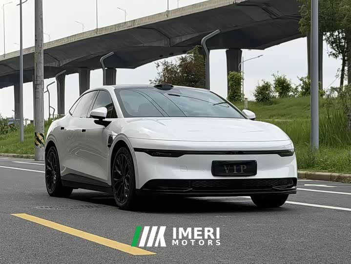 Zeekr 007 rear drive smart driving version 100kWh - автомобиль из Китая
