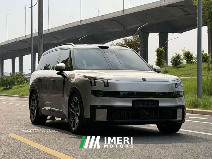 Lynk & Co 900 1.5T Ultra 6-seater - автомобиль из Китая