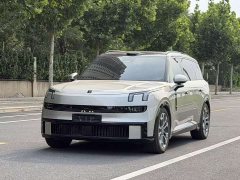 Lynk & Co 900 1.5T Ultra 6-seater - фото 3