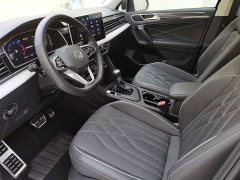 Volkswagen Tiguan L 330TSI automatic two-wheel drive R-Line version - фото 7