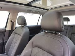 Volkswagen Tiguan L 330TSI automatic two-wheel drive R-Line version - фото 8