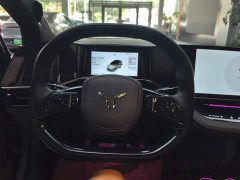 Hongqi EH7 760 Pro four-wheel drive version - фото 15