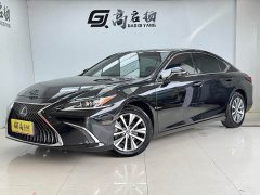 Lexus ES 2020 200 Excellence Edition - фото 1
