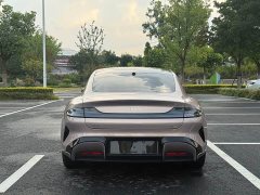Xiaomi SU7 rear-wheel drive standard founding edition - фото 5