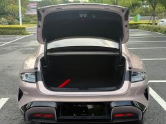Xiaomi SU7 rear-wheel drive standard founding edition - фото 7