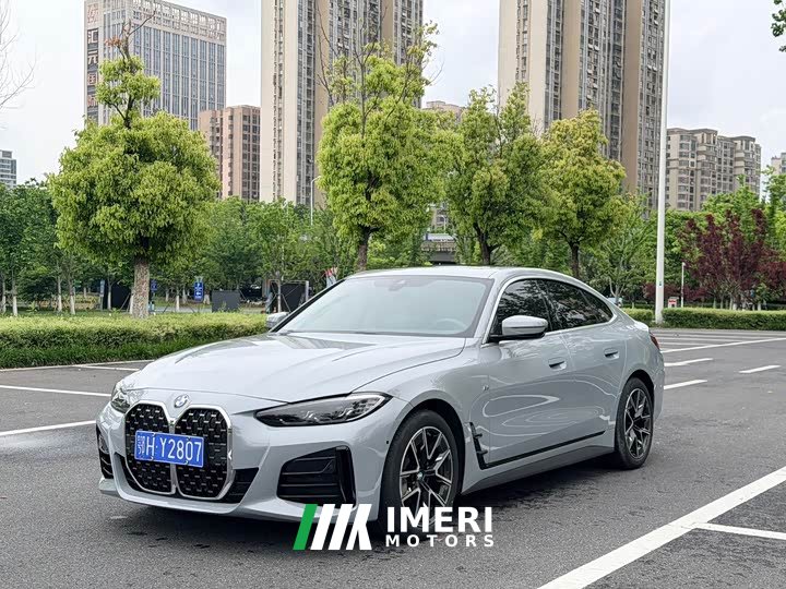 BMW 4 Series 425i Gran Coupe M Sports Package - автомобиль из Китая