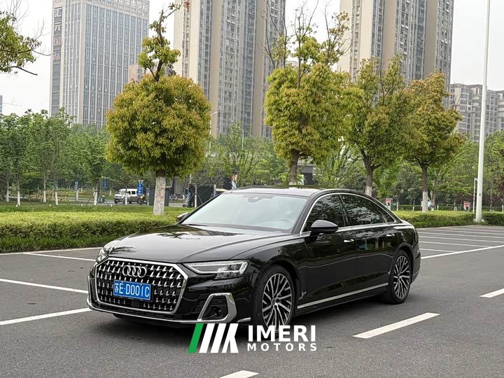 Audi A8 A8L 50 TFSI quattro Premium Selection - автомобиль из Китая