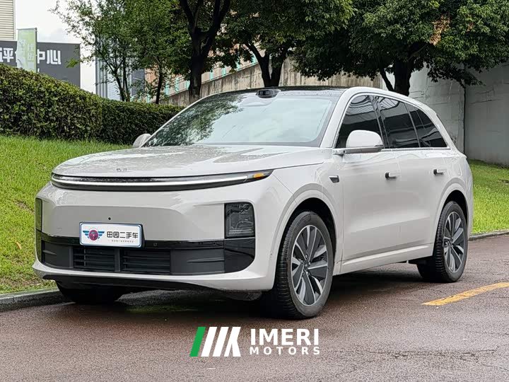 Li Auto L6 Pro Smart Refresh Edition - автомобиль из Китая