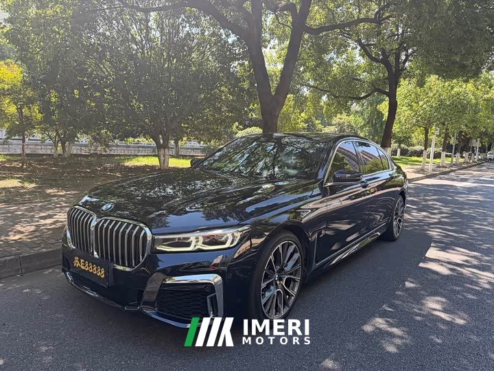 BMW 7 Series 740Li Leading M Sports Package - автомобиль из Китая