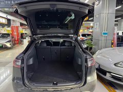 Tesla Model Y 2022 Refresh RWD - фото 6