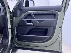 Land Rover Defender 110 3.0T P400 X-Dynamic HSE - фото 19