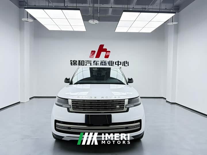 Land Rover Range Rover 3.0 L6 400PS Extended Edition, seven seats - автомобиль из Китая