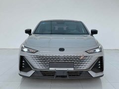 Changan UNI-V 1.5T Smart Pilot Edition - фото 2