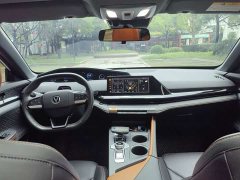 Changan UNI-V 1.5T premium - фото 5