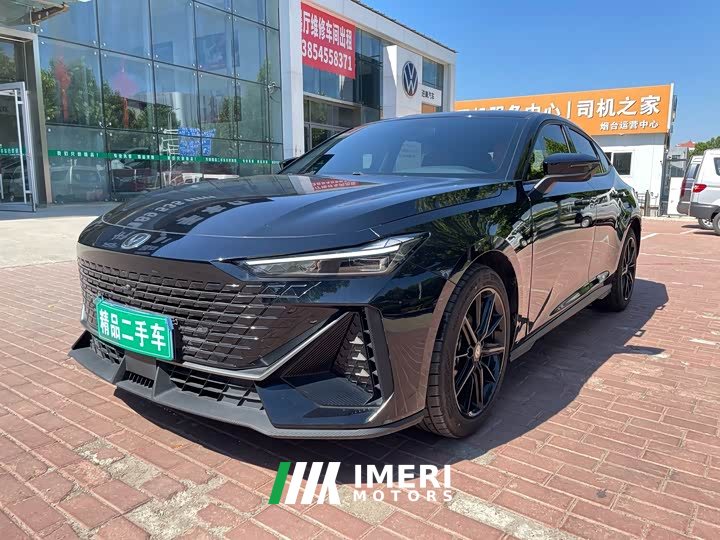 Changan UNI-V 1.5T Excellent Type - автомобиль из Китая