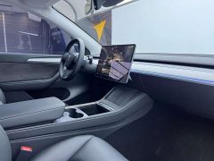 Tesla Model Y rear-wheel drive version - фото 14