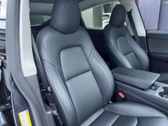 Tesla Model Y rear-wheel drive version - фото 15