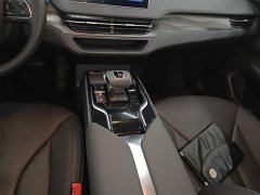 Hongqi E-QM5 2023 Facelift Basic Travel Edition - фото 14