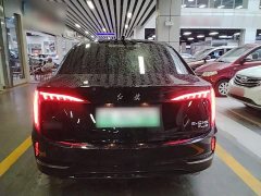 Hongqi E-QM5 620km PLUS - фото 6