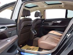BMW 7 Series 730Li Luxury Package - фото 5