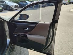 Lexus ES 2022 300h Excellence Edition - фото 15