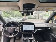 Lexus RZ 450e AWD Luxury Edition - фото 9