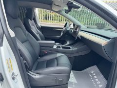 Tesla Model Y rear-wheel drive version - фото 17