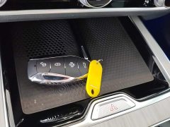 Tesla Model 3 rear-wheel drive version - фото 15