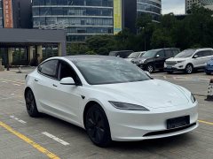 Tesla Model 3 rear-wheel drive version - фото 5