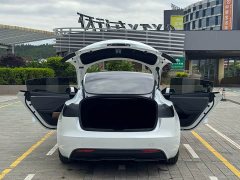 Tesla Model 3 rear-wheel drive version - фото 7