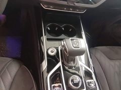 Hongqi HS5 2022 Facelift 2.0T Zhilian Qixiang Four-Wheel Drive Edition - фото 14