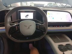 Hongqi Tiangong 08 730 Max rear-wheel drive version - фото 11