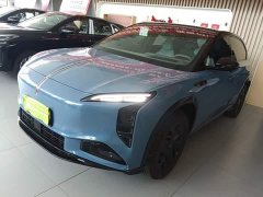 Hongqi Tiangong 08 730 Max rear-wheel drive version - фото 2