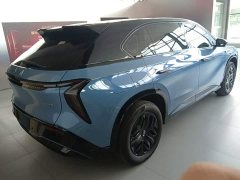 Hongqi Tiangong 08 730 Max rear-wheel drive version - фото 7