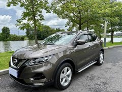 Nissan Qashqai 2.0L CVT XV Premium Edition - фото 9