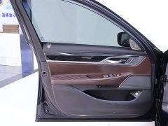 BMW 7 Series 2019 740Li Leading M Sports Package - фото 18