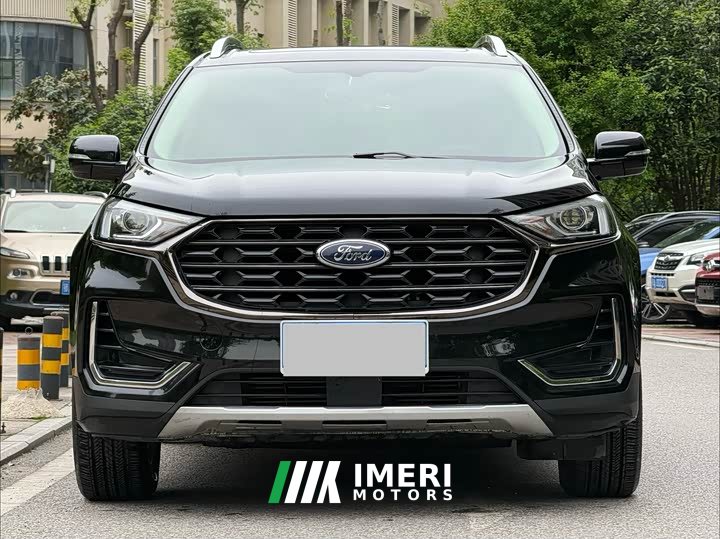 Ford Ruijie PLUS EcoBoost 245 2WD Platinum 5-seater - автомобиль из Китая