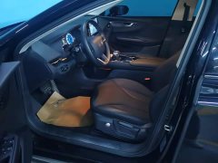 Hongqi E-QM5 2023 basic travel version - фото 9