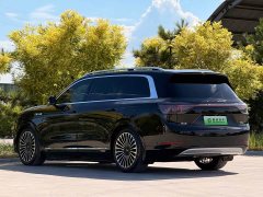 AITO Wenjie M9 2024 extended range Ultra version 52kWh 6-seater version - фото 16
